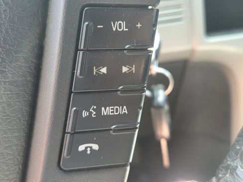 Used 2012 Ford F150 FX4 w/ FX Luxury Pkg AWD/4WD image 18