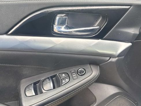 Used 2023 Nissan Maxima SV w/ Floor Mat Group FWD image 26