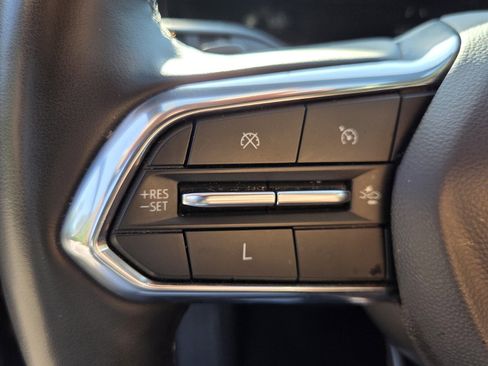 Certified 2025 Chevrolet Equinox LT FWD image 31