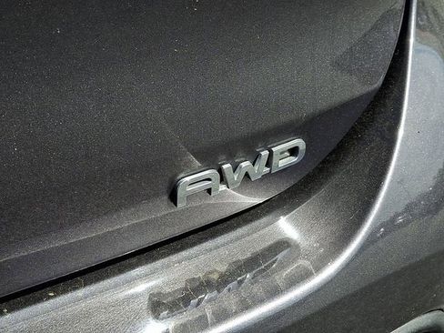 Used 2022 Toyota Highlander L AWD/4WD image 33