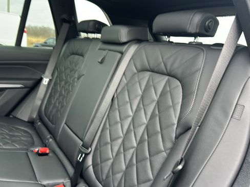 New 2026 BMW X5 xDrive40i w/ M Sport Package image 17