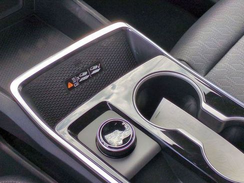 New 2026 Chevrolet Equinox LT w/ Convenience Package II image 21