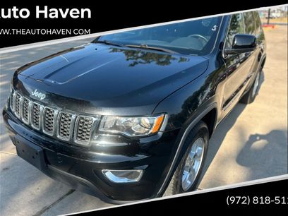 Used 2017 Jeep Grand Cherokee Laredo w/ Quick Order Package 23E