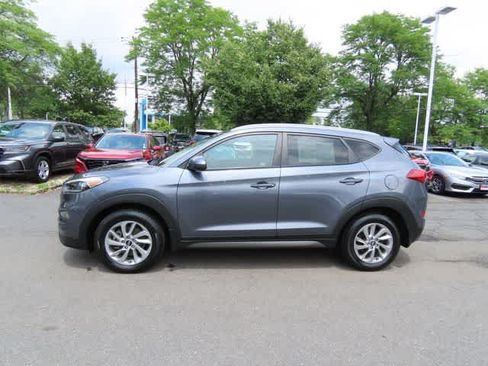Used 2016 Hyundai Tucson SE w/ Option Group 02 AWD/4WD image 3