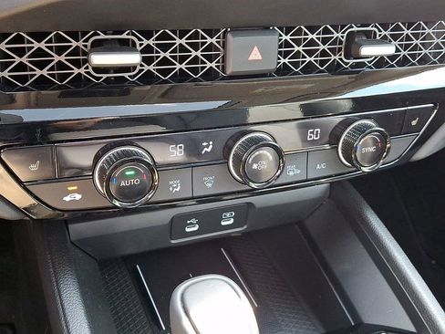 Used 2025 Honda Accord EX-L image 16