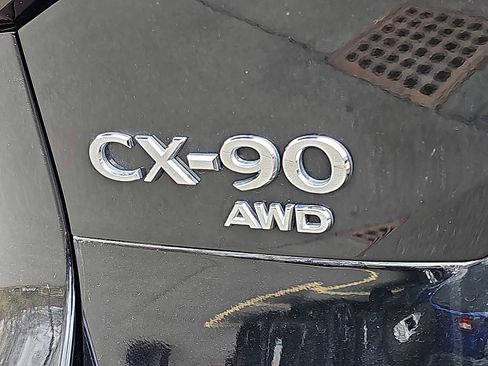 Used 2025 MAZDA CX-90 3.3 Turbo w/ Select Package AWD/4WD image 34