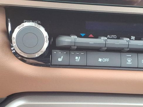 New 2026 Toyota Tundra 1794 Edition AWD/4WD image 15