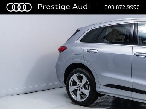 Used 2025 Audi Q5 Premium Plus AWD/4WD image 12