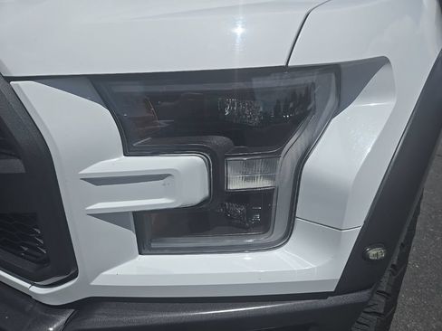Used 2020 Ford F150 Raptor w/ Equipment Group 802A Luxury AWD/4WD image 33