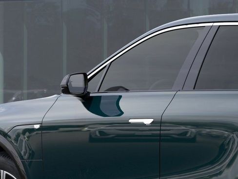 New 2026 Cadillac Lyriq Luxury image 13