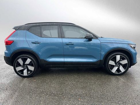 Certified 2023 Volvo XC40 Recharge Ultimate w/ Protection Package Premier image 2