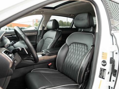 Used 2021 Genesis G90 3.3T Premium AWD/4WD image 22