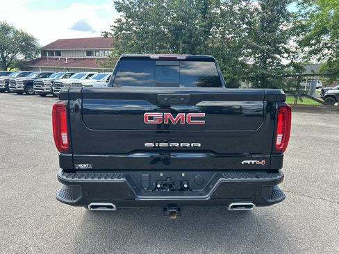 Used 2023 GMC Sierra 1500 AT4 w/ AT4 Preferred Package AWD/4WD image 6