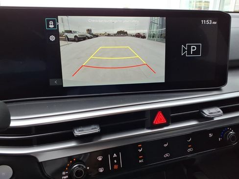 New 2026 Kia Sorento LX FWD image 19