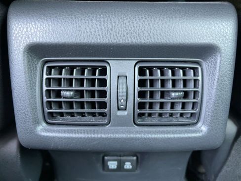 Used 2025 Toyota Camry LE image 18