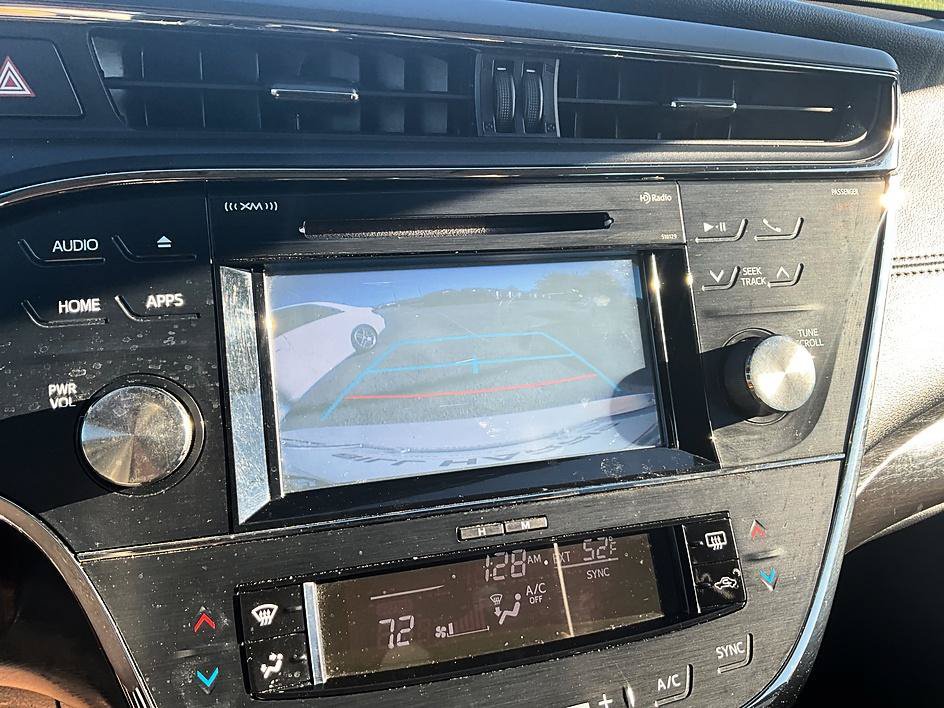 Used 2016 Toyota Avalon XLE FWD image 21