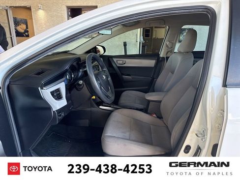 Used 2016 Toyota Corolla LE image 13