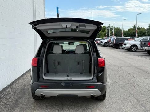 Used 2019 GMC Acadia SLT FWD image 10