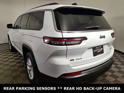 Used 2023 Jeep Grand Cherokee L Laredo image 3