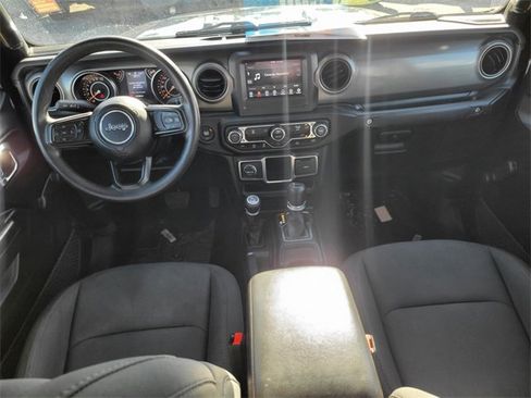 Used 2023 Jeep Gladiator Sport w/ Trailer Tow Package image 12