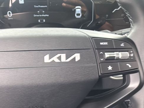 New 2025 Kia K4 EX image 20