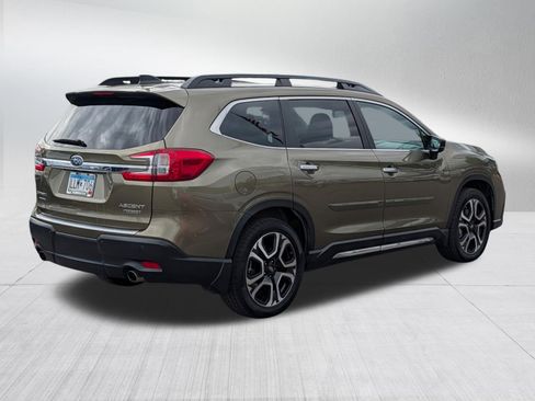 Used 2024 Subaru Ascent Touring AWD/4WD image 3