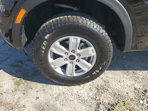 New 2025 Ford Ranger XL image 6