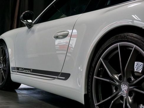 Used 2019 Porsche 911 Carrera image 59