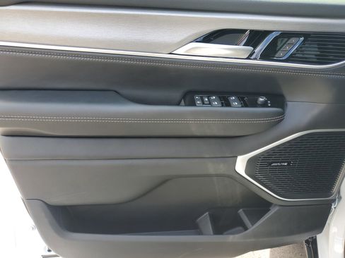 New 2026 Jeep Grand Wagoneer 2WD image 13