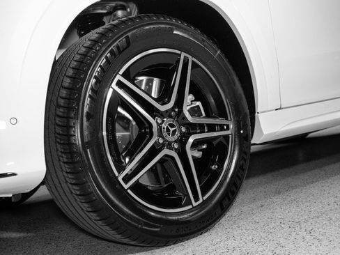 New 2026 Mercedes-Benz GLE 450 4MATIC Coupe image 29