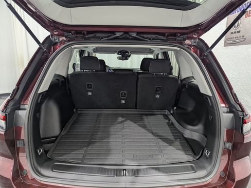 Used 2023 Jeep Grand Cherokee Laredo w/ Trailer Tow Prep Group (B) image 10