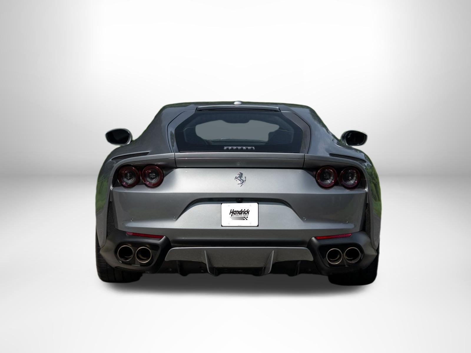 Used 2020 Ferrari 812 Superfast RWD image 8