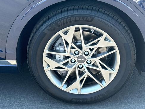 Used 2025 Genesis GV70 2.5T Select w/ Select Package image 27