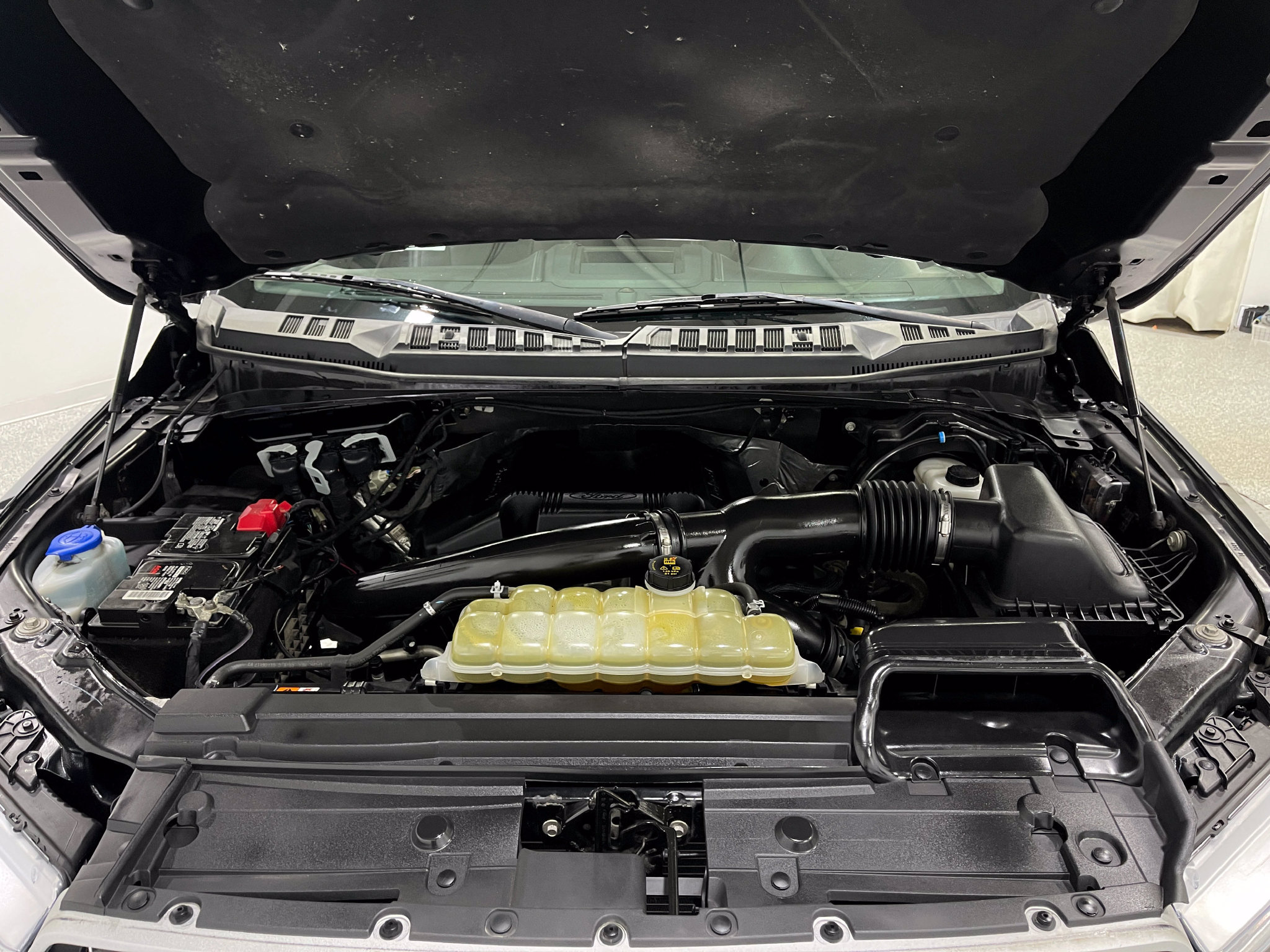 Used 2020 Ford F150 Lariat AWD/4WD image 27