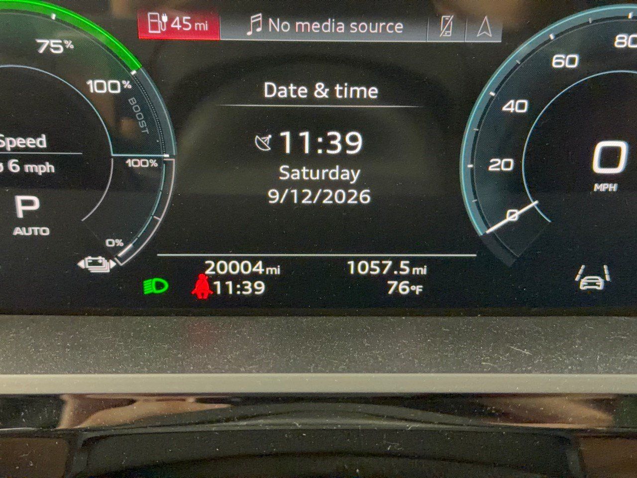 Used 2024 Audi Q8 e-tron Premium Plus w/ Premium Plus Package AWD/4WD image 26