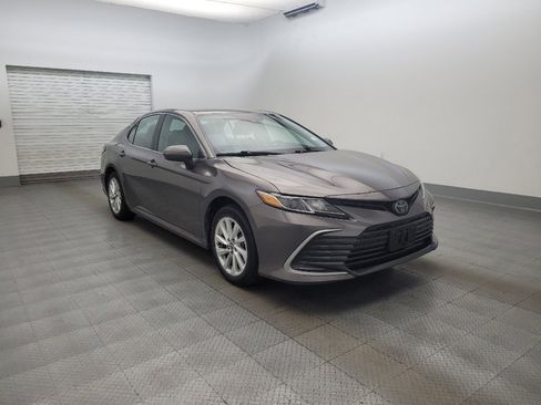 Used 2023 Toyota Camry LE FWD image 13