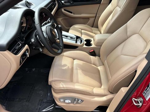 Certified 2026 Porsche Macan AWD/4WD image 20