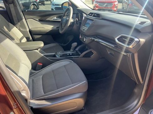 Used 2022 Chevrolet TrailBlazer LT image 26