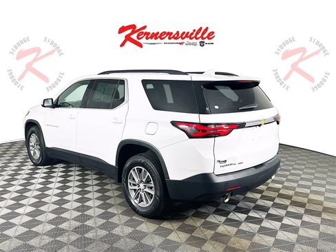 Used 2022 Chevrolet Traverse LT w/ LPO, Floor Liner Package image 5