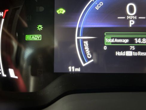 Used 2026 Toyota Corolla LE image 15