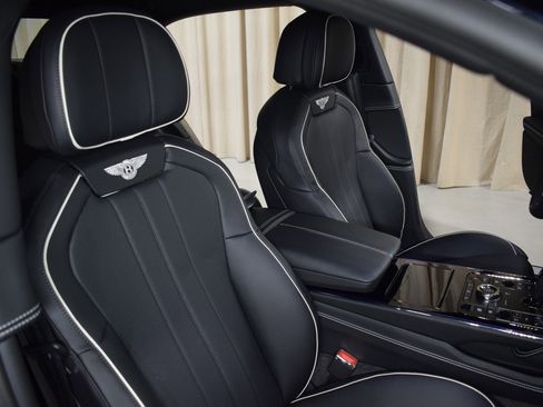 New 2026 Bentley Flying Spur Plug-In Hybrid image 24