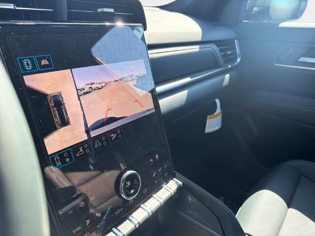 New 2027 GMC Terrain Elevation w/ Elevation Premium Package FWD image 19