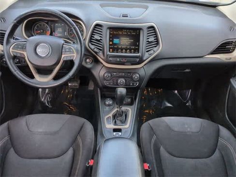 Used 2015 Jeep Cherokee Latitude w/ Comfort/Convenience Group image 15