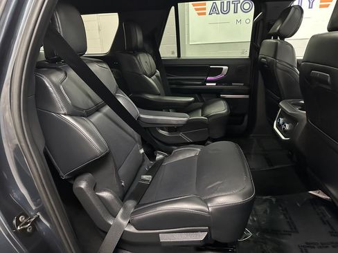 Used 2025 Ford Expedition Max Platinum w/ Stealth Performance Package AWD/4WD image 20