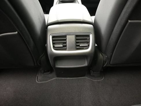 Used 2024 Acura RDX SH-AWD image 22