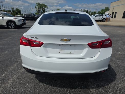 Used 2020 Chevrolet Malibu LS FWD image 5
