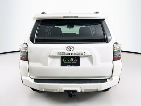 Used 2024 Toyota 4Runner SR5 image 7