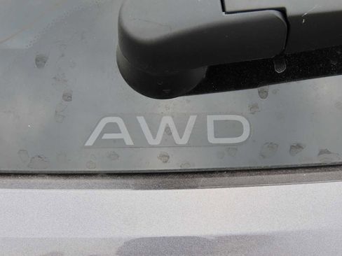 New 2026 Honda HR-V LX image 8