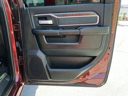 Used 2019 RAM 2500 Big Horn image 29