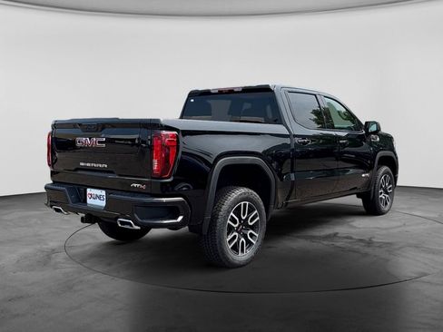 New 2026 GMC Sierra 1500 AT4 w/ Technology Package AWD/4WD image 8
